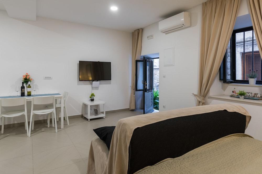 Apartments Ivana Дубровник Екстериор снимка